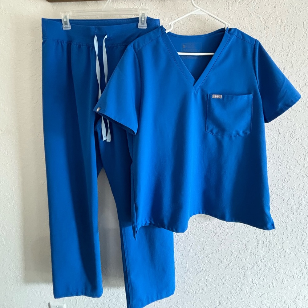 Royal blue figs set size large